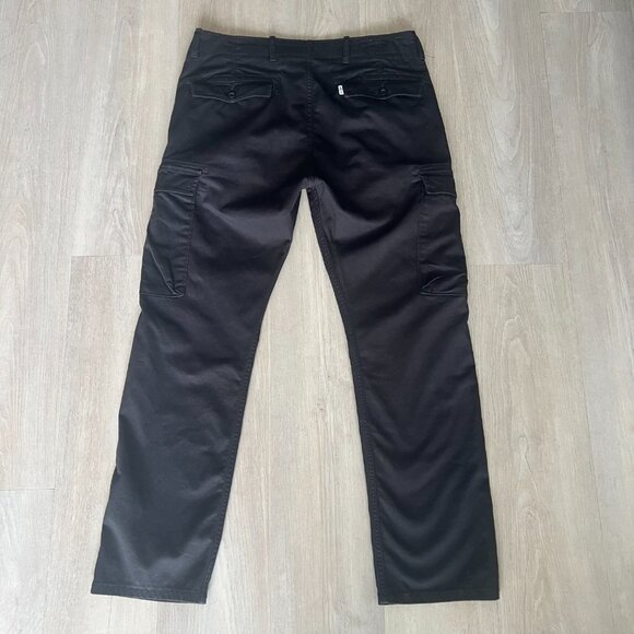 Levi's Cargo Pants Mens 33x30 Ace Black Utility Tactical Outdoor Hiking Camp - Picture 2 of 6